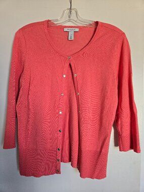 Women's White House Black Market Classic Pink Buttoned Sweater Size Medium